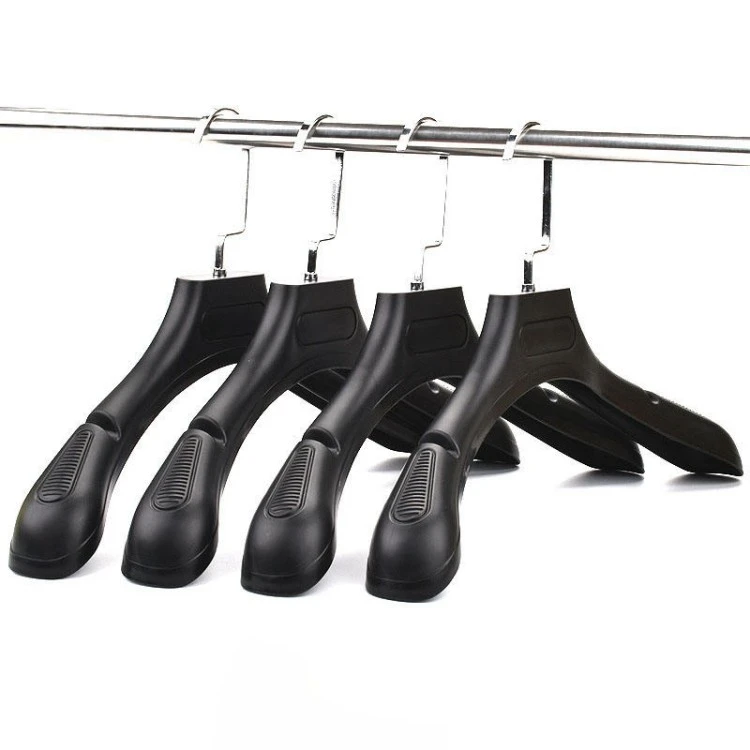 Plastic No Slip Wide Shoulder Suit Hangers